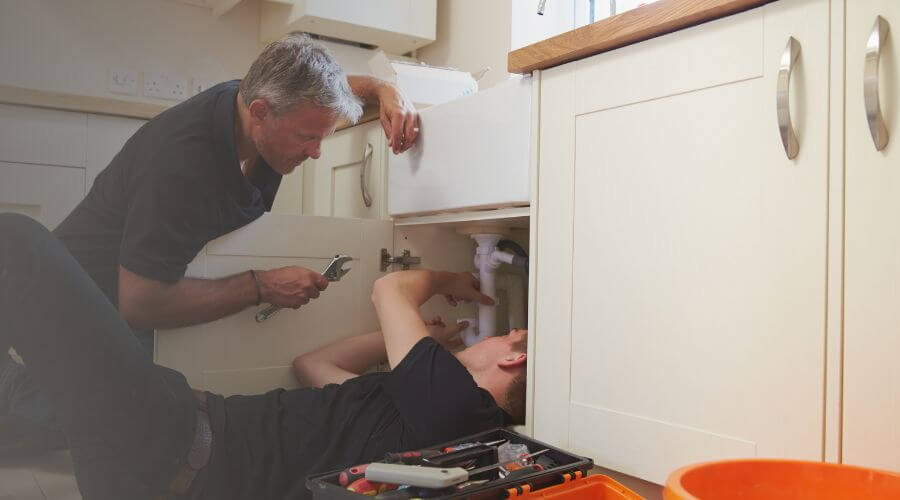 Professional burst pipe repair services in El Campo, TX